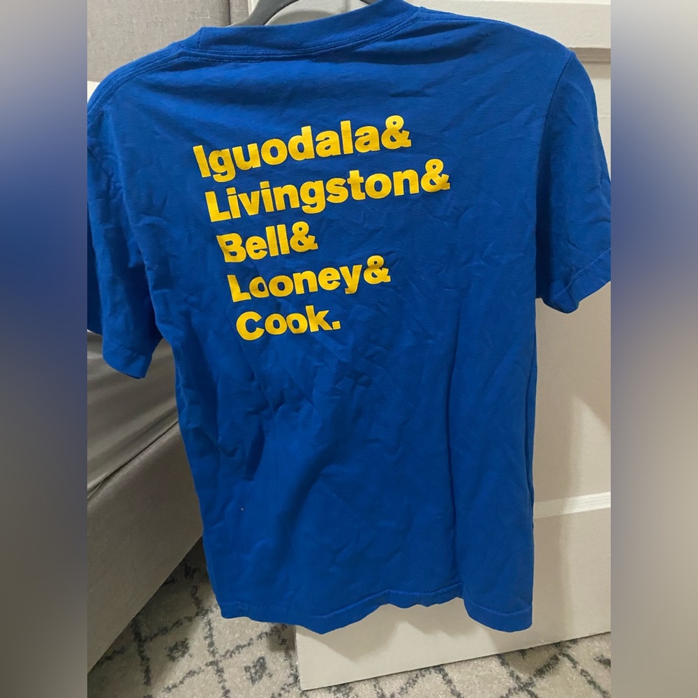 Thrill of Victory Golden State Warriors tee size small